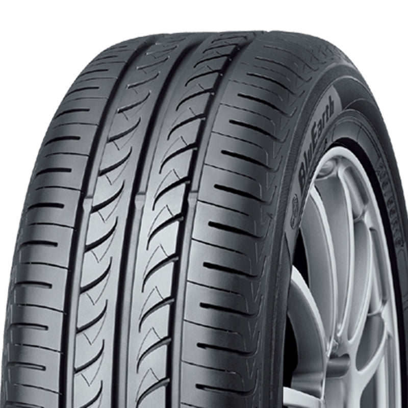 Yokohama BluEarth AE01 165/65 R14 79T